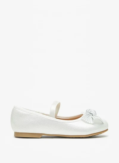 جونيورز Girls Textured Round Toe Ballerinas With Bow Detail