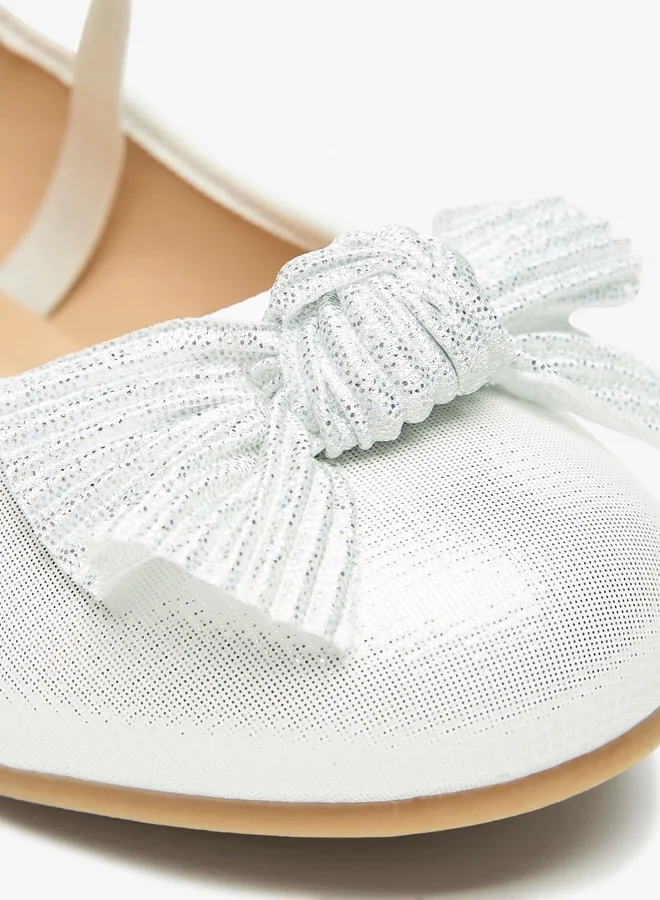 جونيورز Girls Textured Round Toe Ballerinas With Bow Detail