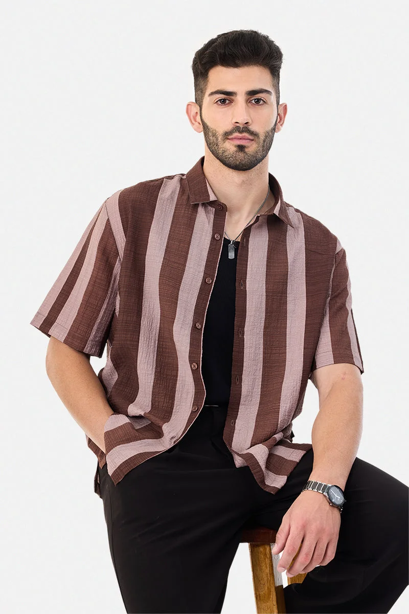 سنيتش قميص مخطط بقصة صندوقية