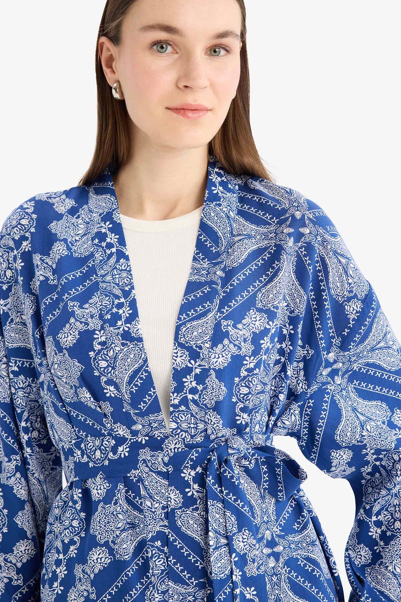 DeFacto Woman Relax Fit Flower Kimono - Image 4