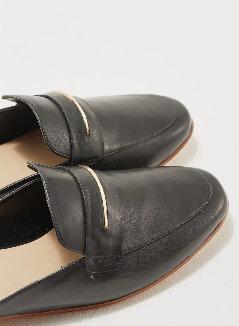 ALDO Structured Dandy Mule With Keeper