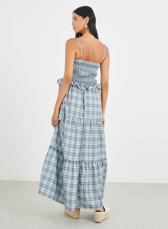 تايك تو فستان ماكسي مخطط بتفاصيل مكشكشة وأشرطة - Image 5