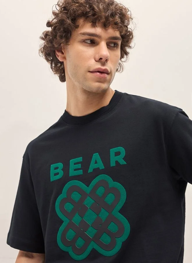 THE BEAR HOUSE Men's Black Oversize Graphic Design Crew Neck T-shirt Perfect For Casual Wear, Gym, Travel, Or Layering Stylish And Versatile Essential For Every Wardrobe