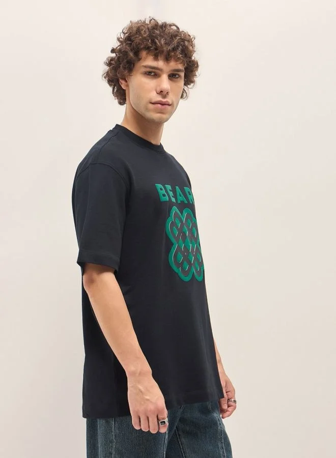 THE BEAR HOUSE Men's Black Oversize Graphic Design Crew Neck T-shirt Perfect For Casual Wear, Gym, Travel, Or Layering Stylish And Versatile Essential For Every Wardrobe