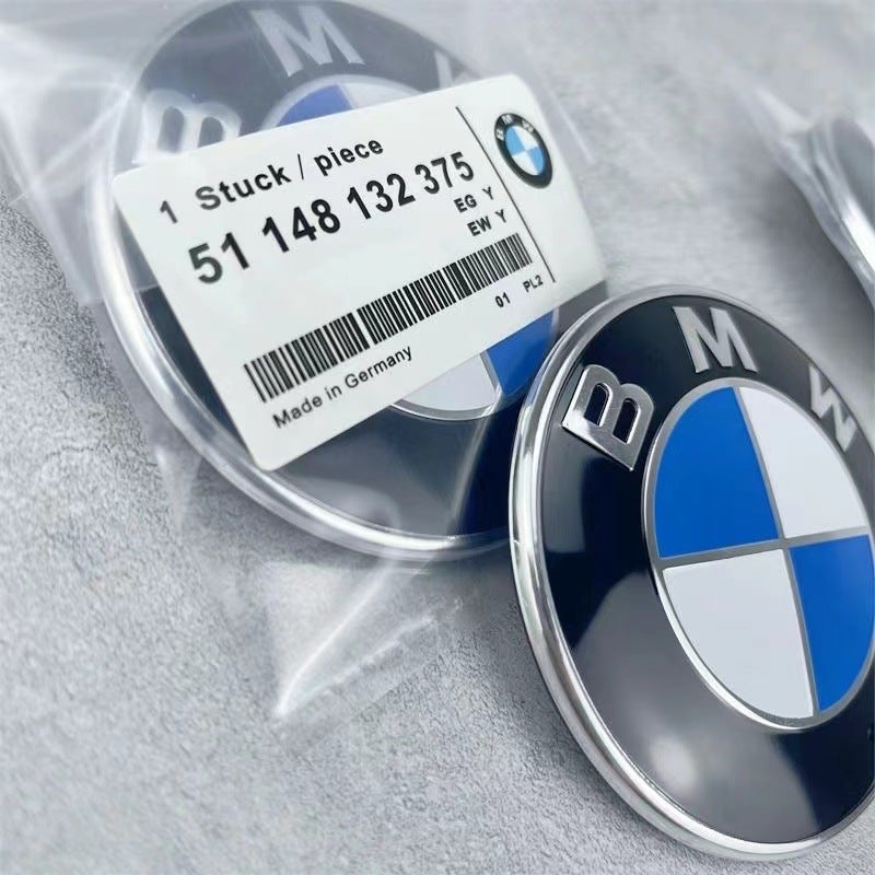 BMW Car Emblem Set - 82mm Blue-White Front Badge & 74mm Blue-White Rear  Badge - Image 4