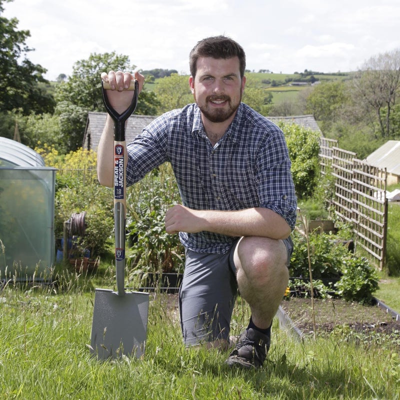 Spear  Jackson 1071AL Neverbend Professional Treaded Digging Spade, Gray - Image 3