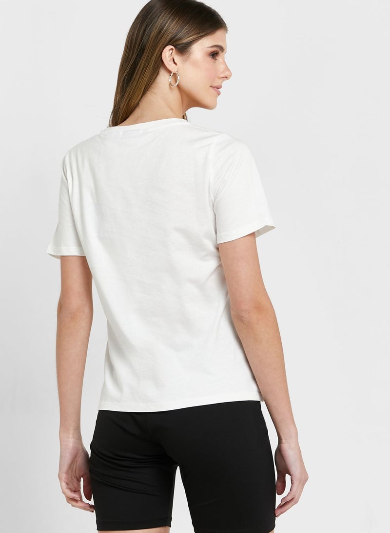 VERO MODA Crew Neck Slogan T-Shirt - Image 2