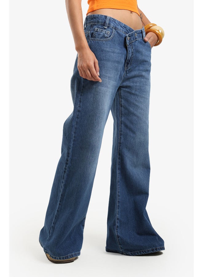 Carina High-Rise Straight-Leg Jeans - Image 3
