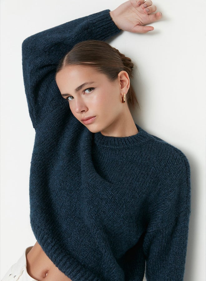 trendyol Blue Wide Fit Soft Textured Basic Knitwear Sweater TWOAW23KZ00185 - Image 5