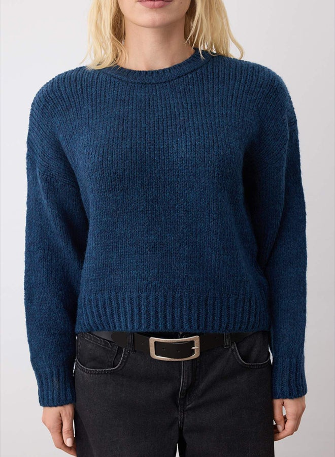 trendyol Blue Wide Fit Soft Textured Basic Knitwear Sweater TWOAW23KZ00185 - Image 4