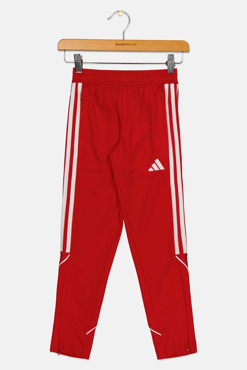 Adidas سروال رياضي لكرة القدم للأطفال الأولاد بشعار العلامة التجارية، أحمر - Image 2