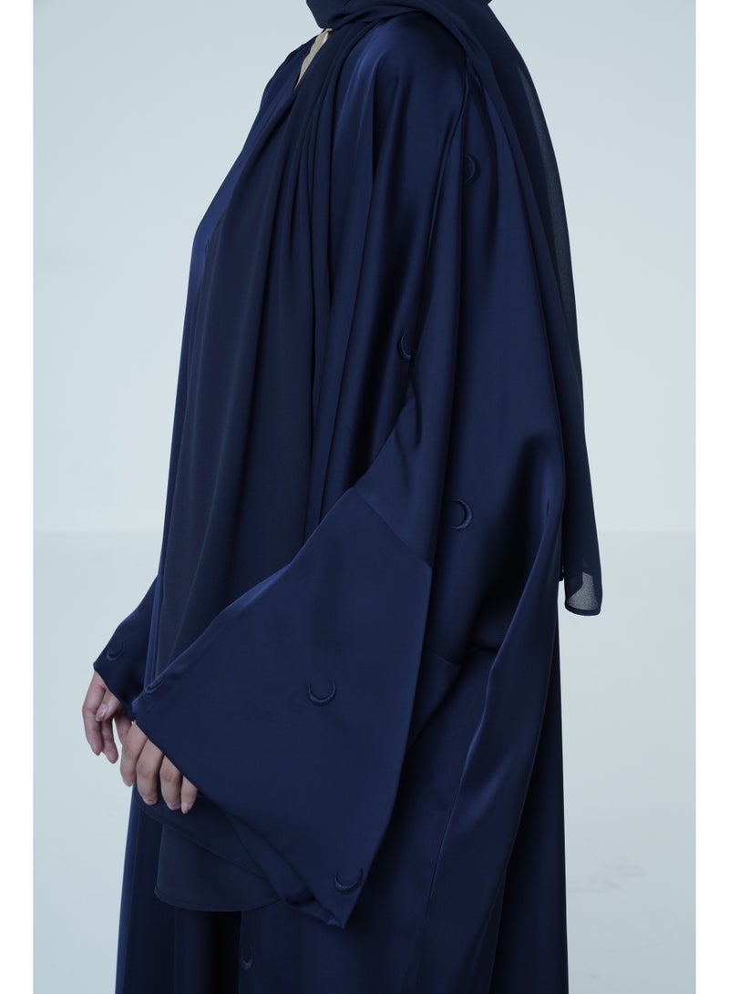 أشيتا فرنانديز عباية مفتوحة من الأمام من مزيج الساتان مع طقم شيلة مطرزة للسيدات - Image 5