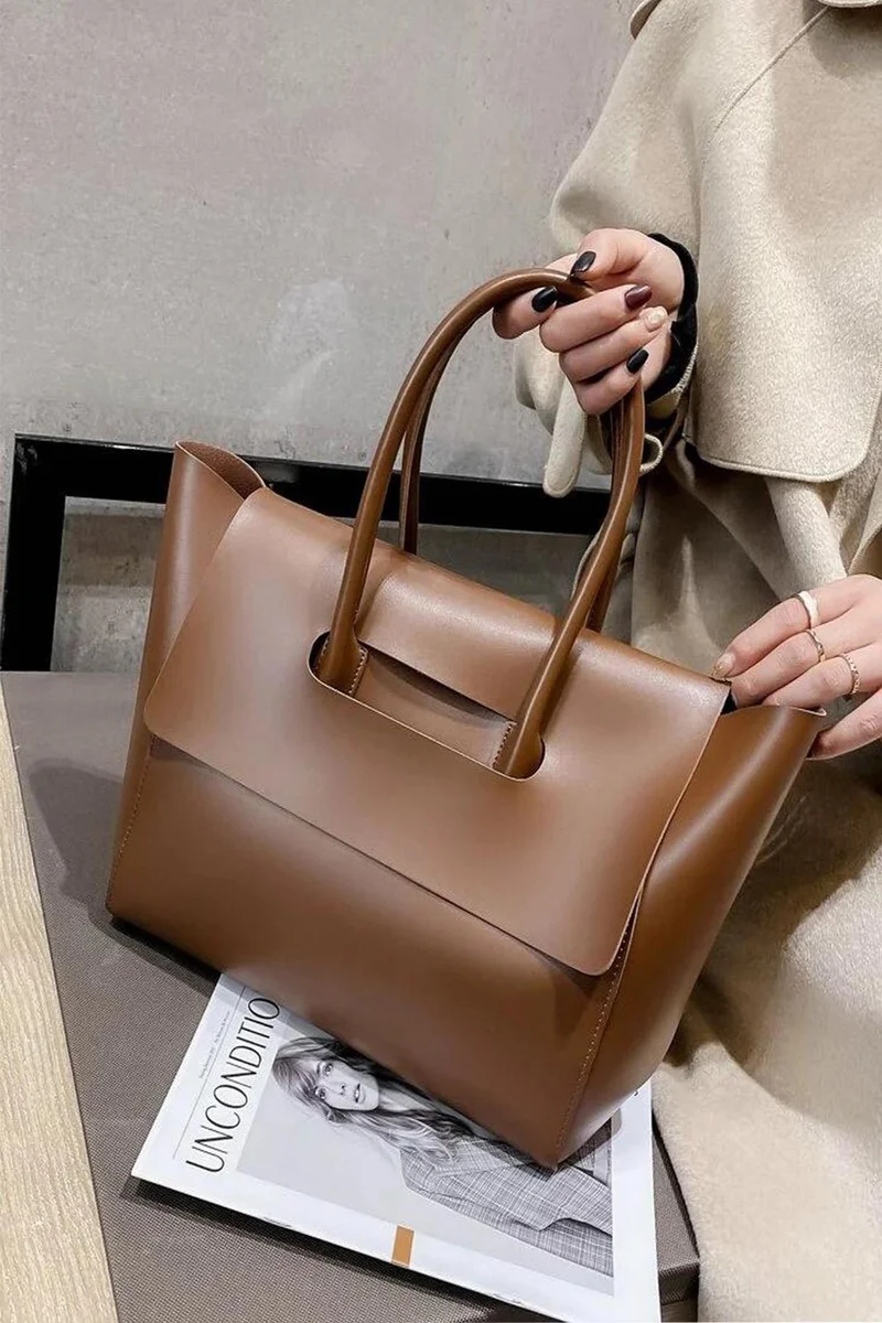 باهلس Women's Brown 2-Piece Oversized Puppy Shoulder Bag