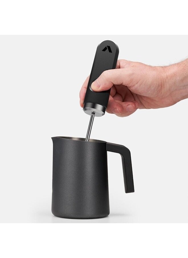 subminimal - Subminimal Heat Resistant Handle Stainless Steel Milk Jug (Black, 450ml/15oz) BLACK - Image 1