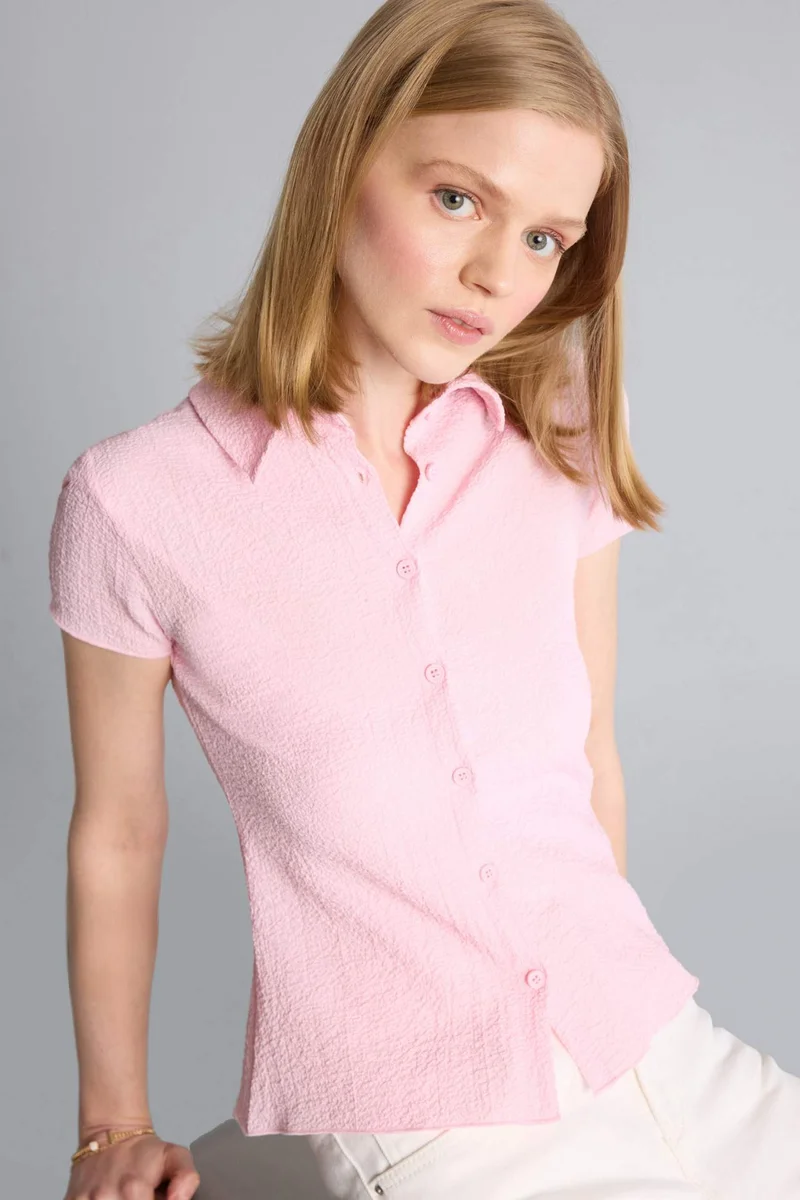 ديفاكتو Slim Fit Shirt Collar Short Sleeve Shirt