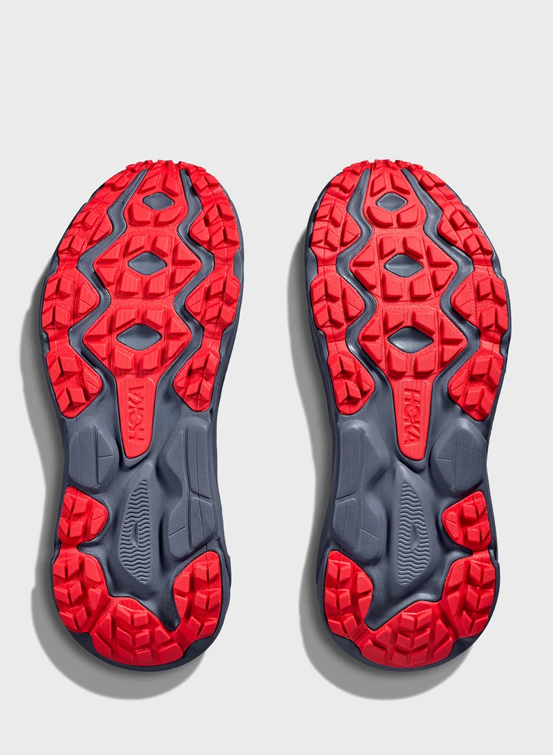 Hoka Challenger 7