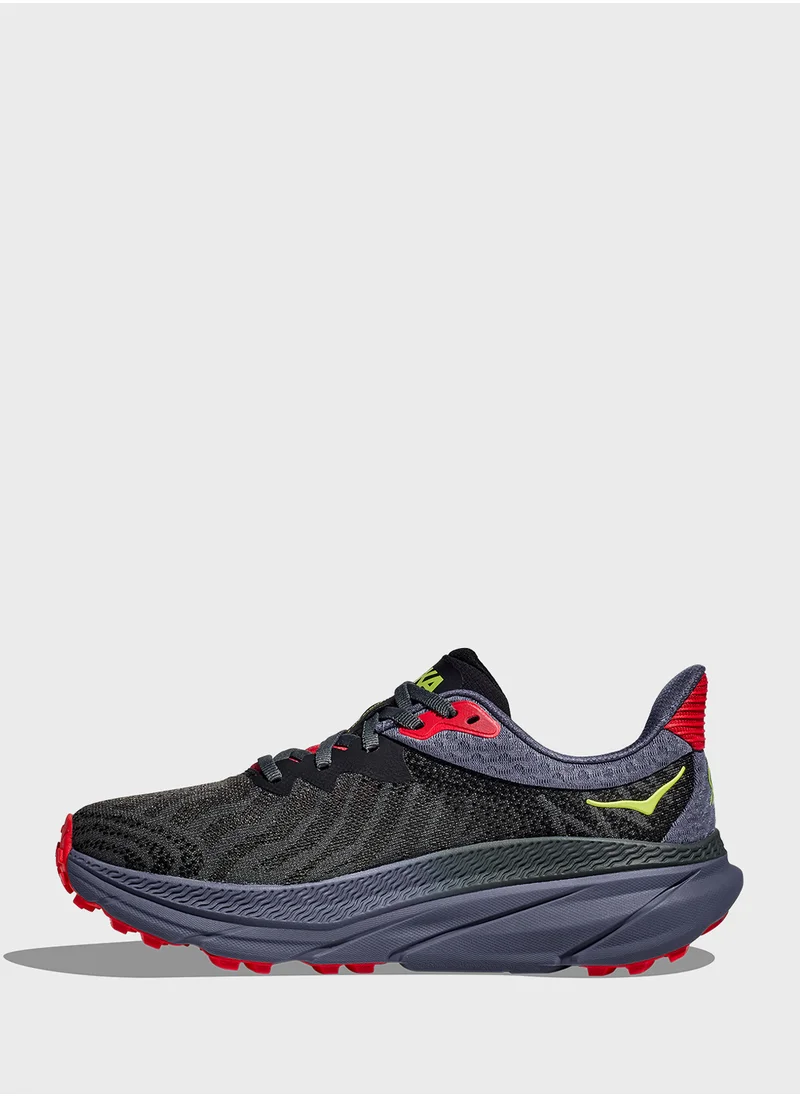 Hoka Challenger 7