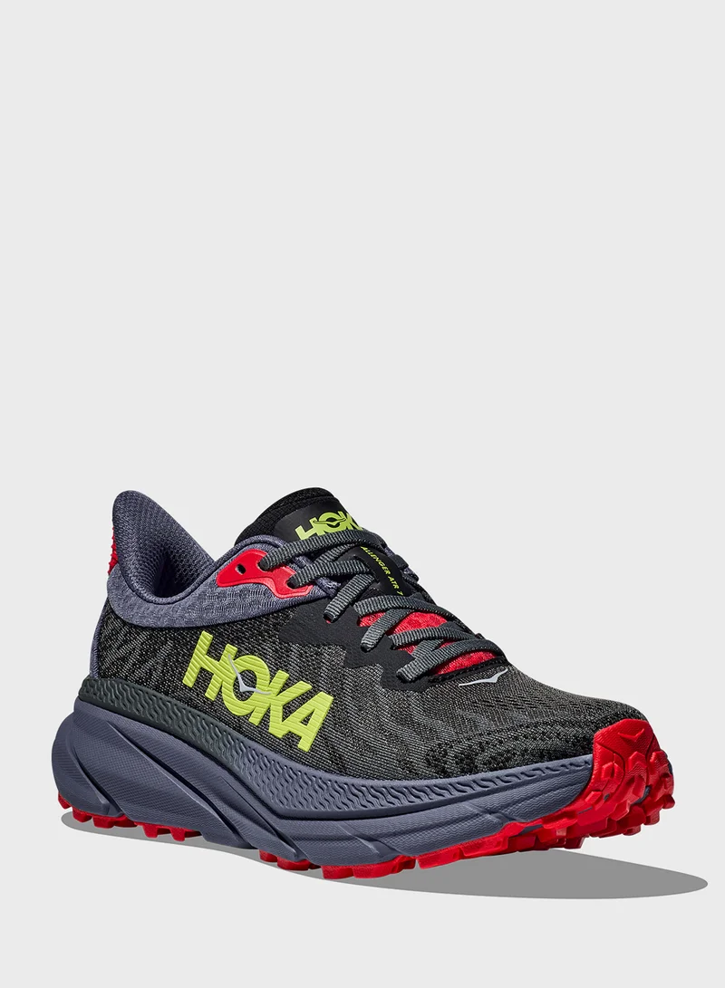 Hoka Challenger 7