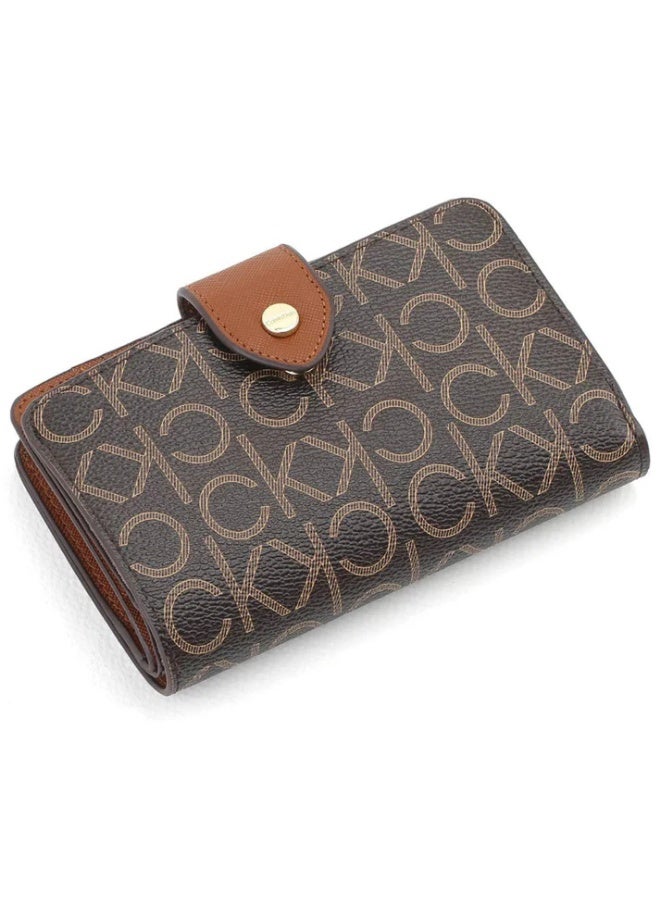 كالفن كلاين جينز محفظة كالفن كلاين المصممة - تصميم فاخر بنقش المونوغرام - Image 2