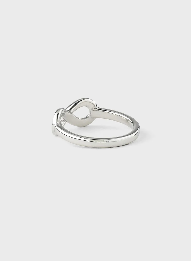 GUESS Infinity Ring