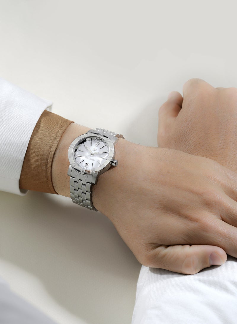 Guy Laroche Alex Watch for Men with Silver Stainless Steel Bracelet 40 mm 5 Atm  - Image 5