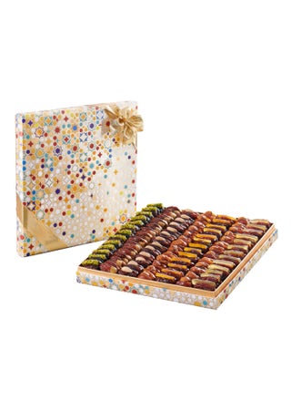Najma Xlarge Gift Set Collection Premium Filled Dates 1 Box (1470g) & Dubai Chocolate Bar – Pistachio Kunafa Bundle - view 2