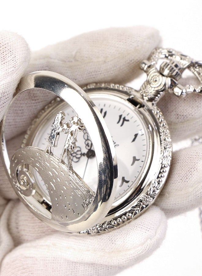 Vintage pocket watch with elegant silver engravings for men and women – classic luxury design - Image 4