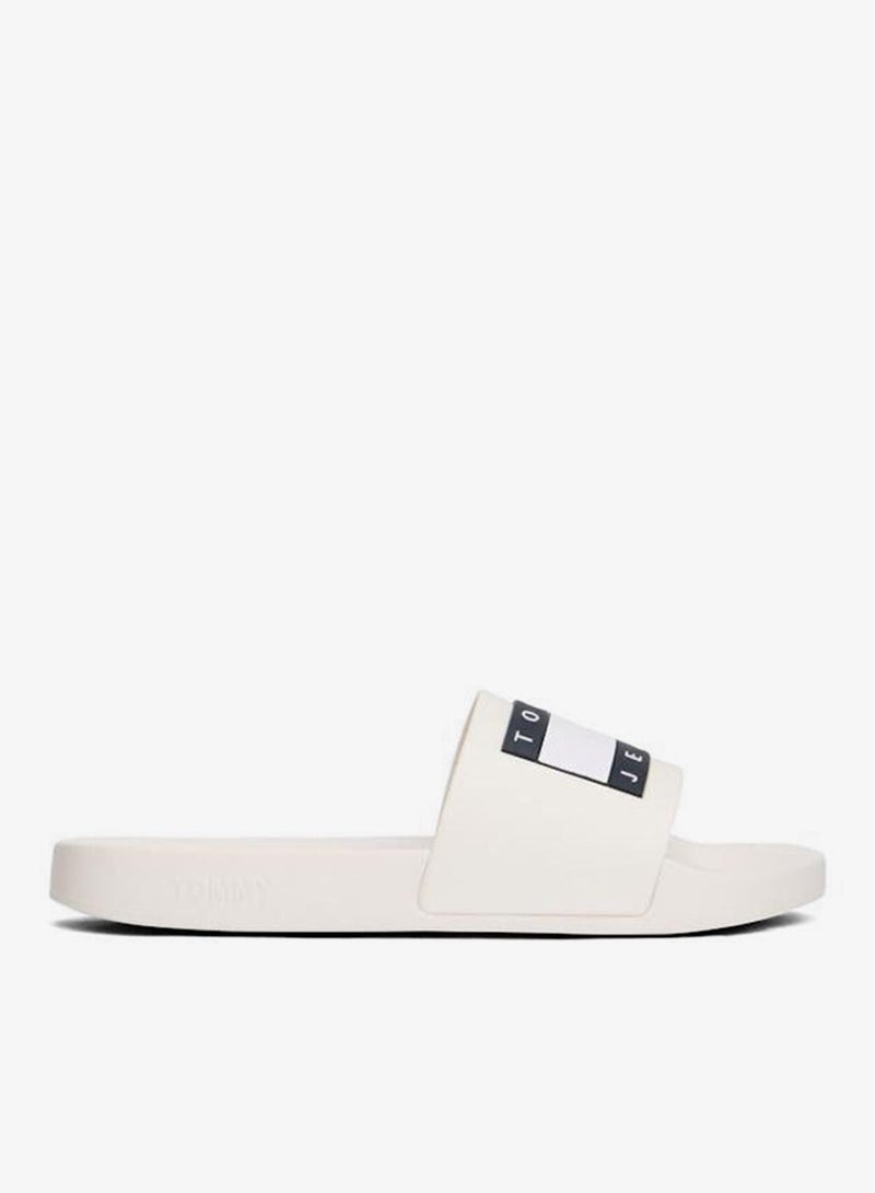 TOMMY JEANS Flag Badge Pool Slides - Image 2