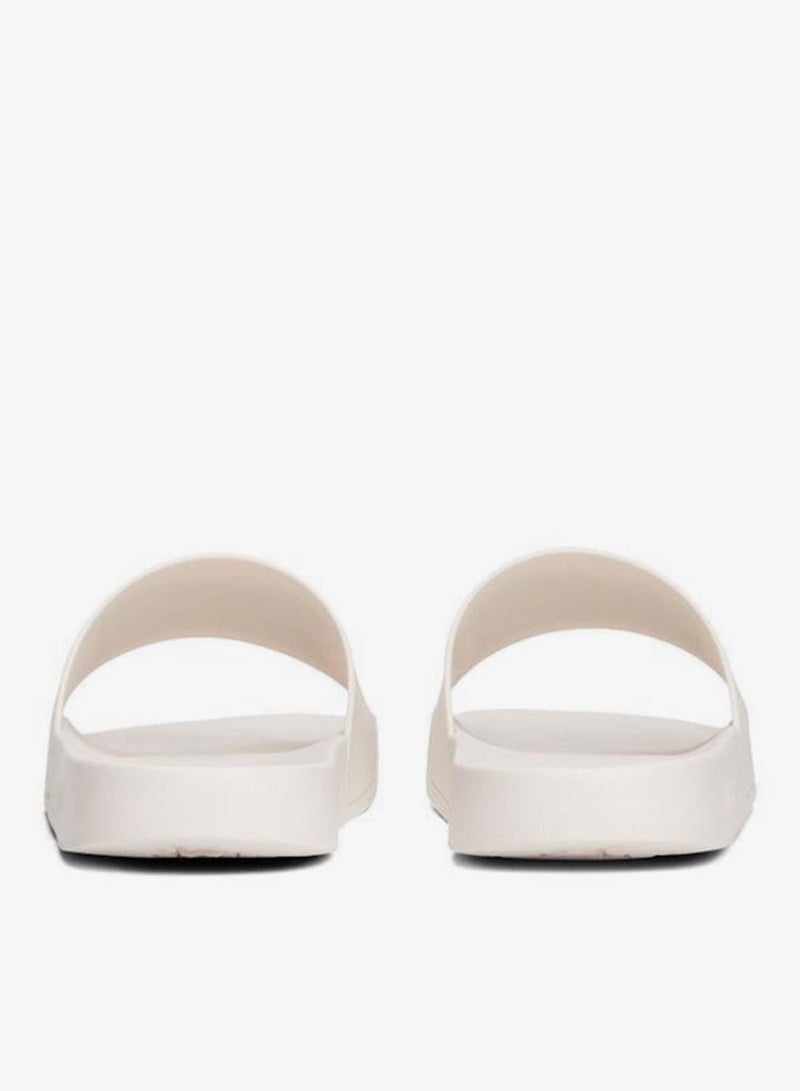 TOMMY JEANS Flag Badge Pool Slides - Image 4