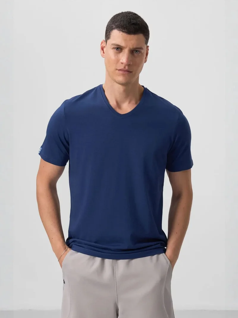 تومي لايف TOMMY Men's V-Neck Short Sleeve T-Shirt
