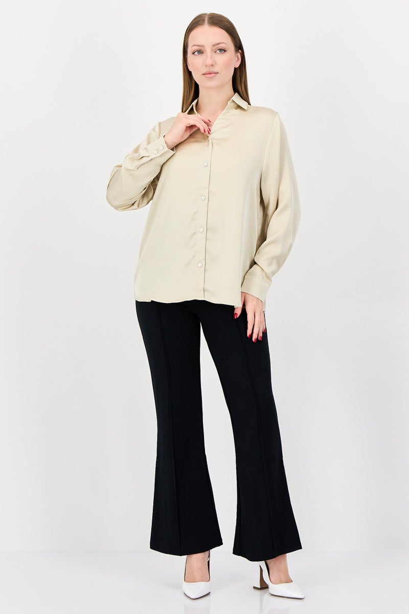 bebe Women Spread Collar Solid Long Sleeve Shirt, Beige - Image 4