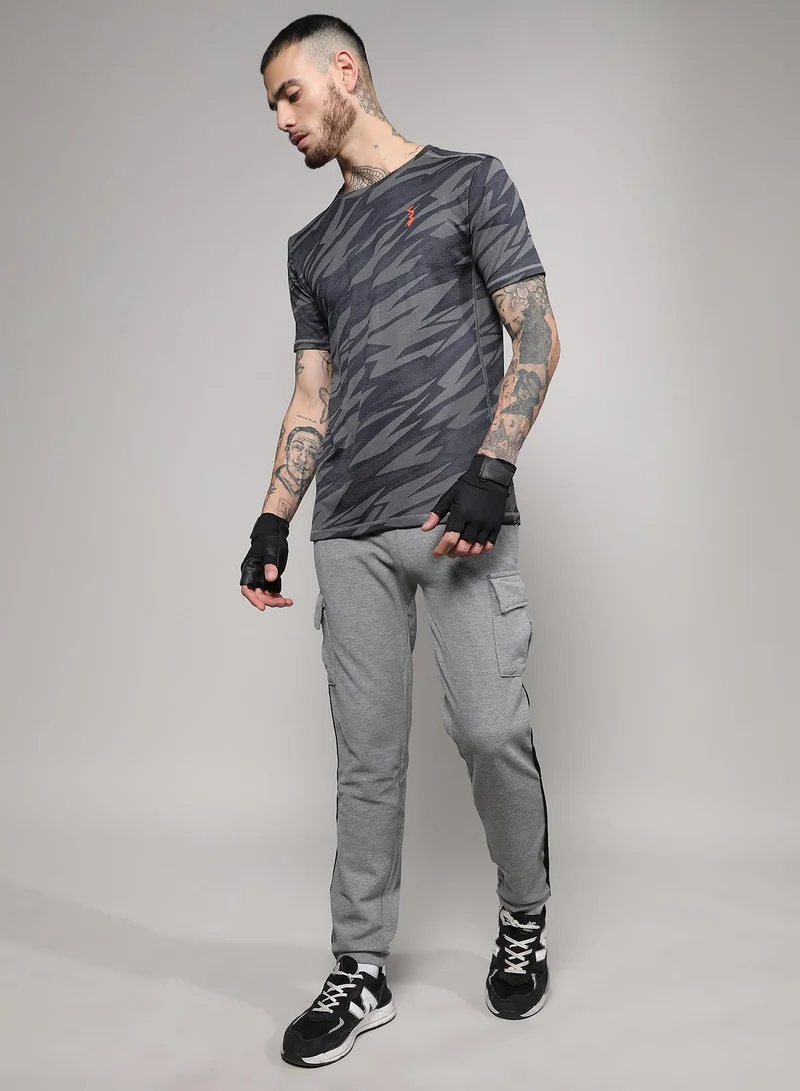 Campus Sutra Men's Dark Grey Strokes Activewear T-Shirt