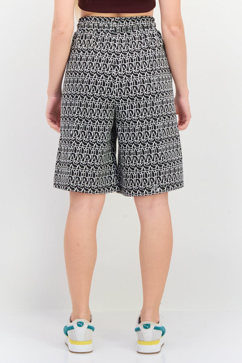 Adidas شورتات رياضية نسائية مناسبة في الهواء الطلق، أسود - Image 3