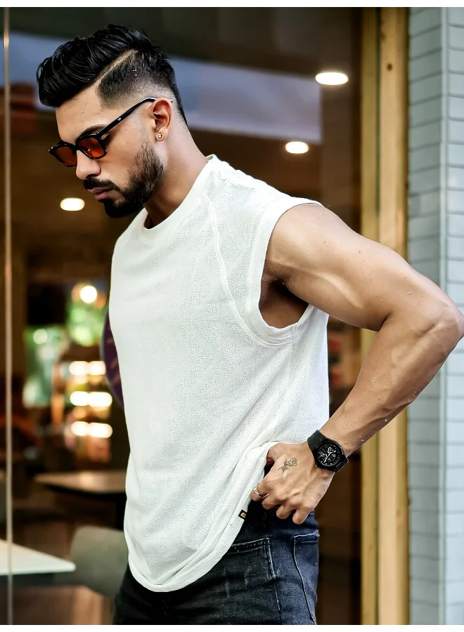 Maniac Maniac Men Solid Textured Round Neck Sleeveless Half White PolyCotton T-Shirt