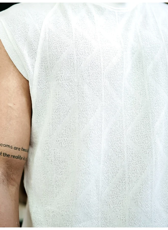 Maniac Maniac Men Solid Textured Round Neck Sleeveless Half White PolyCotton T-Shirt