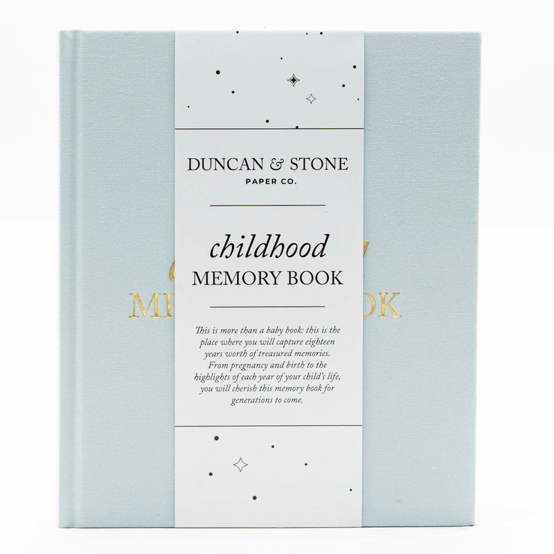 DUNCAN & STONE PAPER CO. كتاب ذكريات الطفولة - كتاب ذكريات أنيق للأطفال حتى سن 18 مع توجيهات، والمزيد - دفتر ذكريات الطفولة (175 صفحة، أزرق سماوي) - Image 1