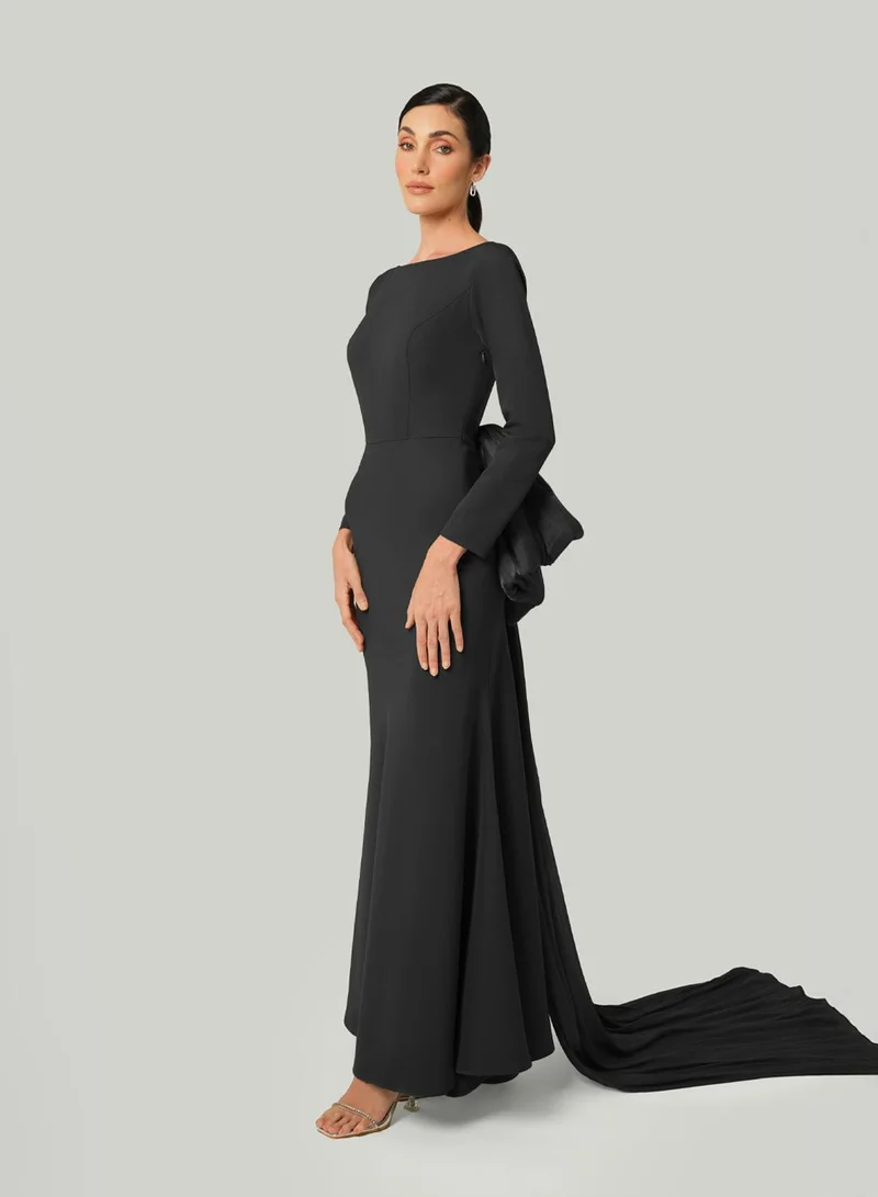 CHASE Aseel Closed Back Dress