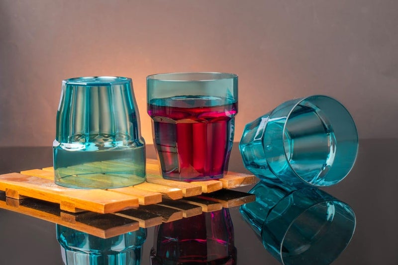 JUICIQ كؤوس JUICIQ المتميزة غير القابلة للكسر 8 قطع زجاجات شرب قابلة لإعادة الاستخدام خالية من BPA مقاومة للكسر أكواب زرقاء أنيقة للماء والعصير والكوكتيلات زرقاء 1 - Image 2