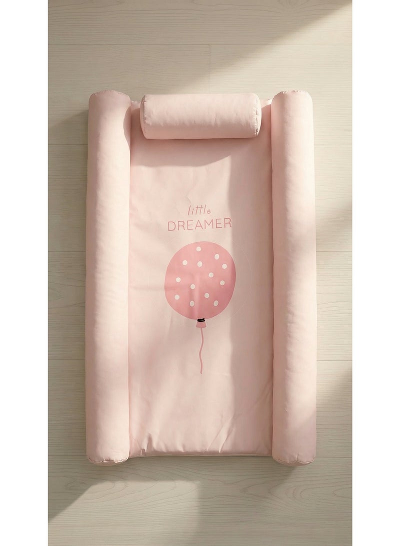 Mamas One Round Changing Mat - Pink Balloon - Image 1
