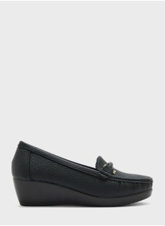 Round Shape Flat Moccasins