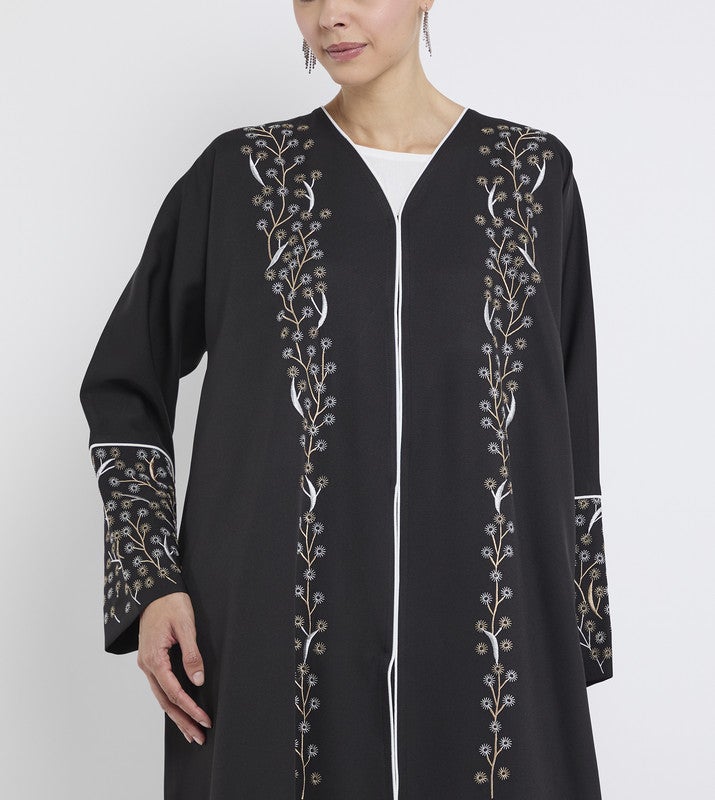 ROZA Stylish Embroidery Abaya with contrast piping - Image 3
