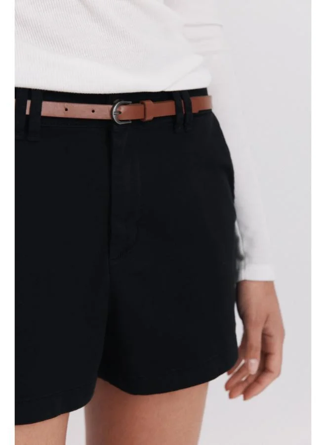 Springfield Shorts with belt