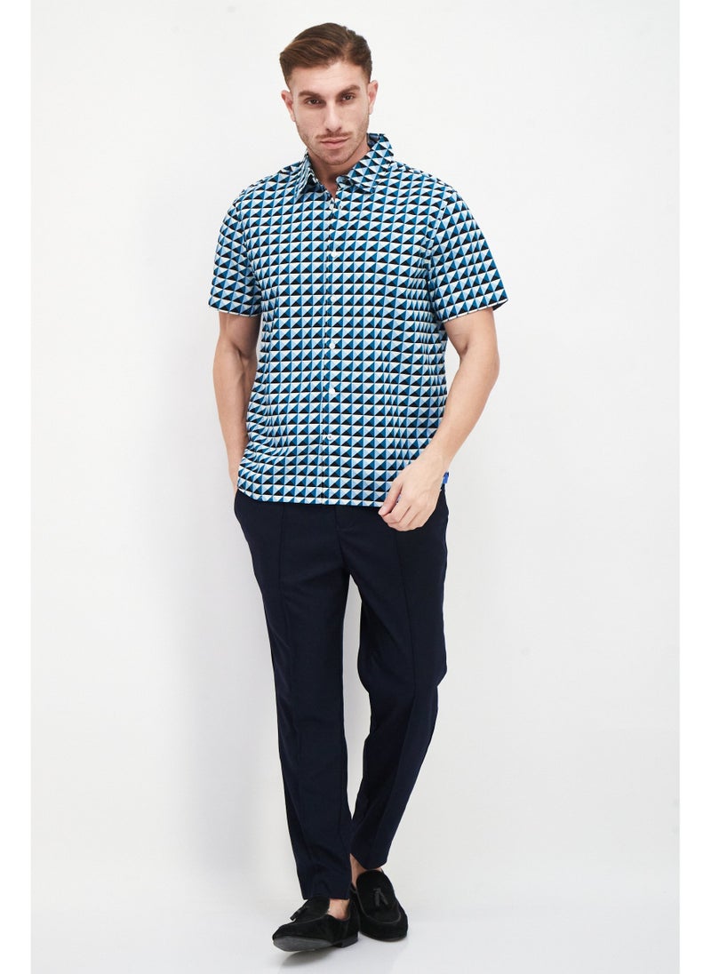 VINCE CAMUTO Men Regular Fit All Over Print Short Sleeves Casual Shirt, Navy - Image 5