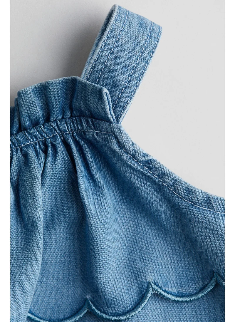 اتش اند ام Scalloped romper suit