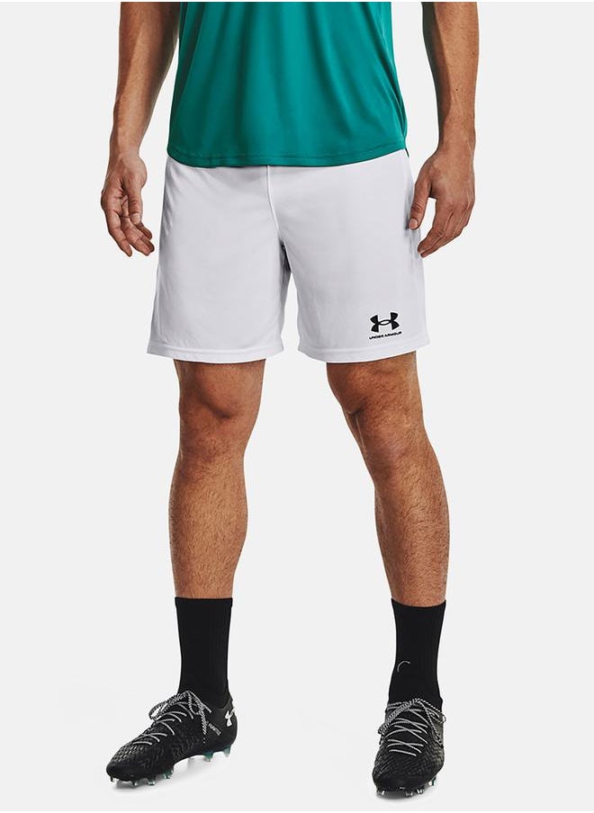 UNDER ARMOUR - Challenger Core Short - Image 1