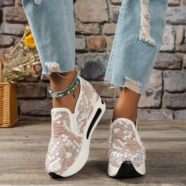 Large Size Casual Shoes For Women 2025 Spring And Thick-Soled Sports Shoes Breathable Mesh Loose High Heels - Image 3