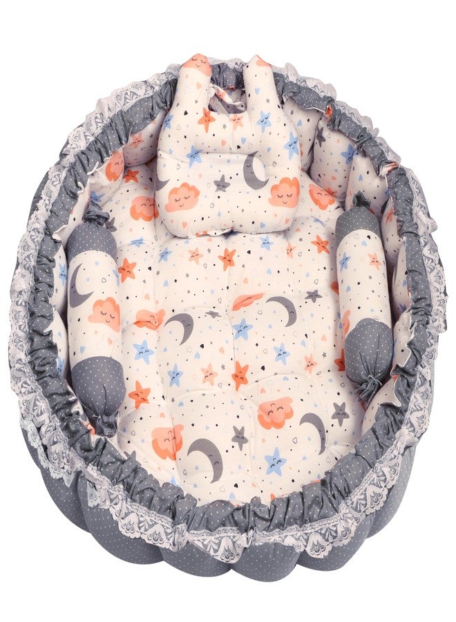LOREM Grey & White Cotton Baby Bed Set with 3 Pillows, Mosquito Net, Stars Pattern, 30 x 30 inch, for 0-1 Year - Image 4