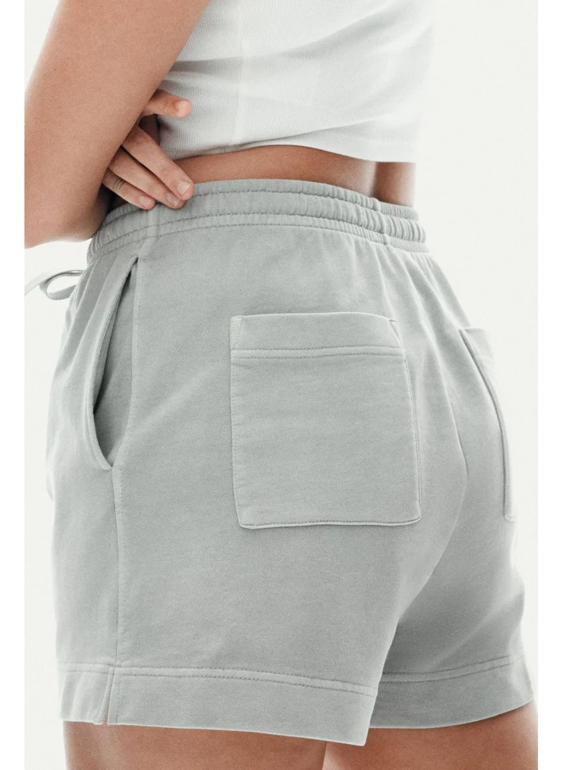 اتش اند ام Washed cotton sweatshorts