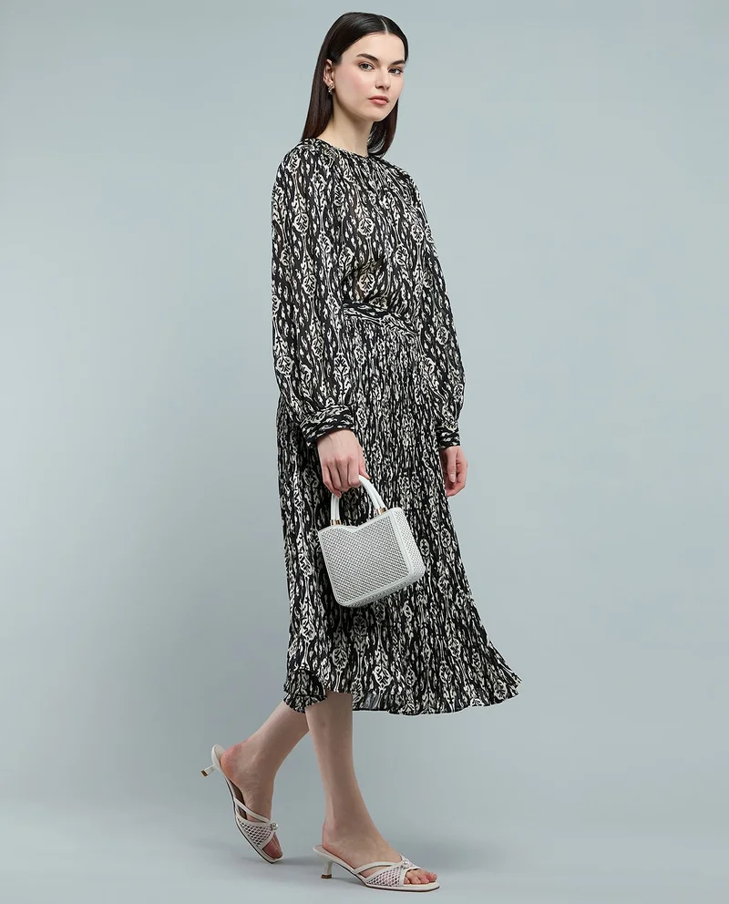 أر أند بي Patterned Midi Skirt with Elastic Waist