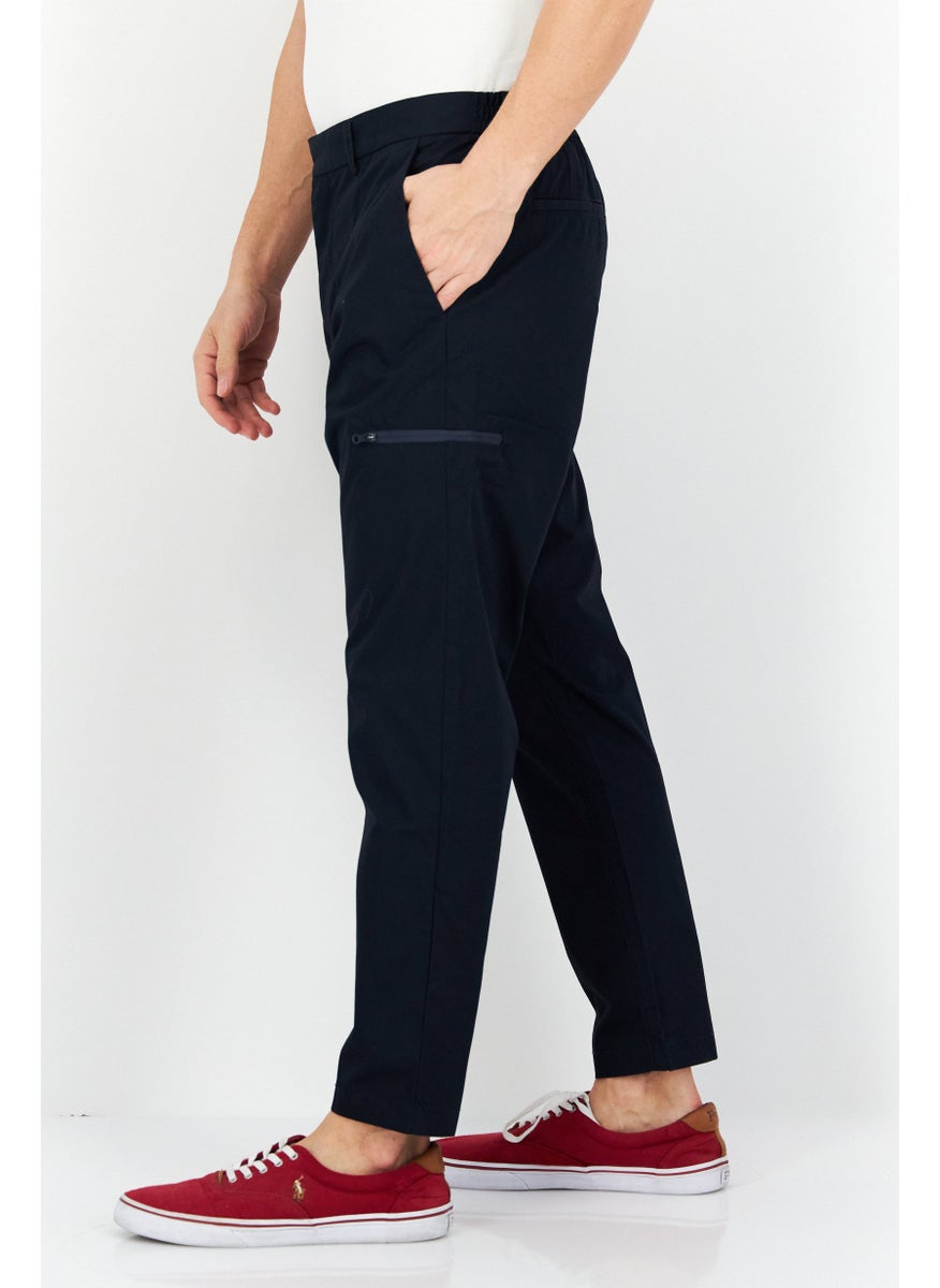ESPRIT Men Regular Fit Solid Cargo Pants, Navy  - Image 2